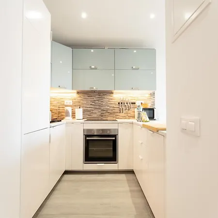 Sunny Vibes With Pool & Ocean Views * Costa Adeje