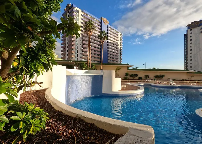 Sunny Vibes With Pool & Ocean Views Appartement