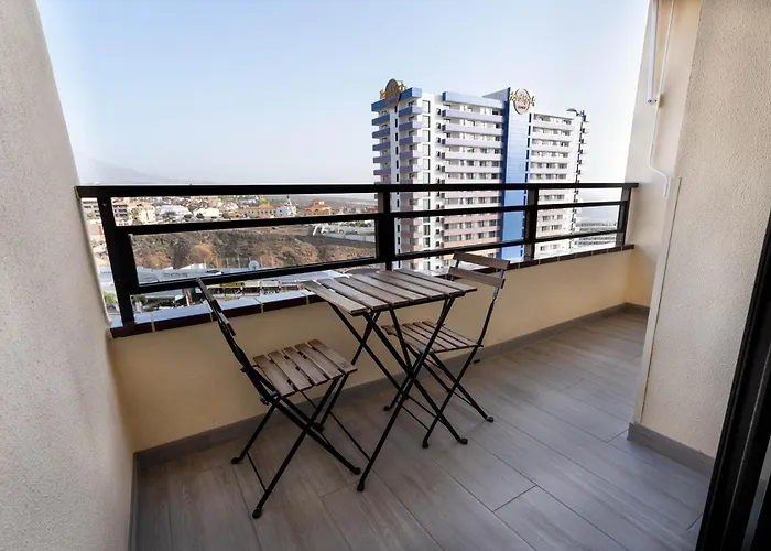 Sunny Vibes With Pool & Ocean Views Appartement Costa Adeje (Tenerife)