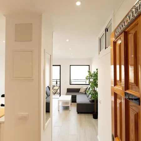 Sunny Vibes Apartment With Pool & Ocean Views Lägenhet