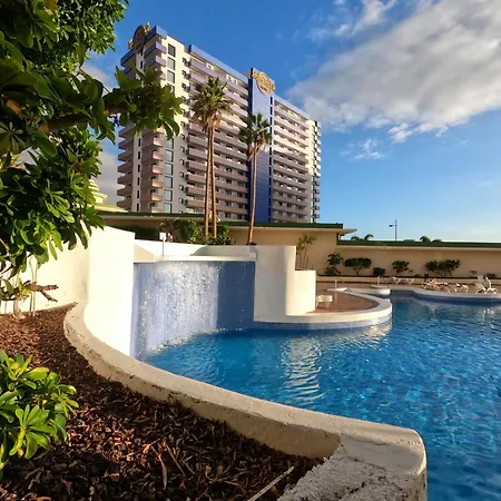 Sunny Vibes Apartment With Pool & Ocean Views 公寓