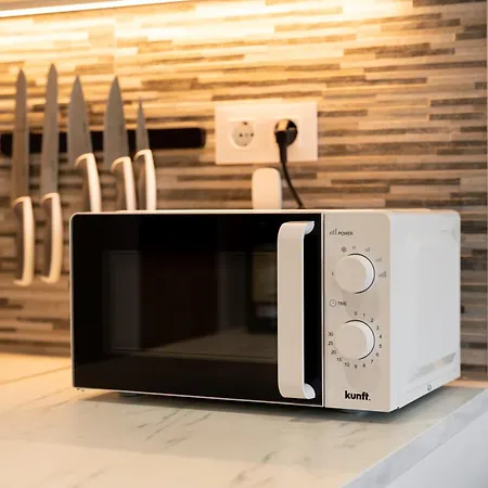 公寓 Sunny Vibes Apartment With Pool & Ocean Views *