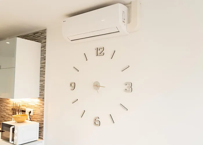 Sunny Vibes With Pool & Ocean Views Апартаменти Адехе