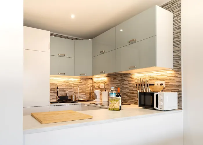 Apartamento Sunny Vibes With Pool & Ocean Views