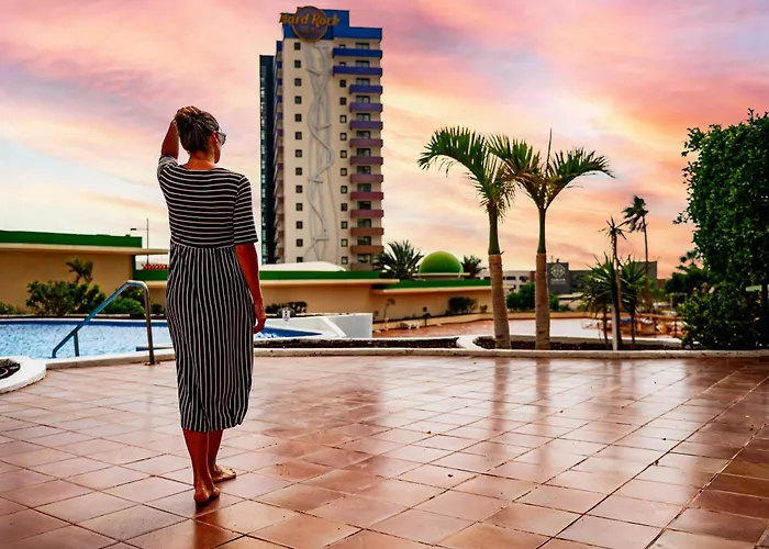 Sunny Vibes With Pool & Ocean Views *